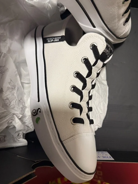 Skechers Snoop Dogg Slip In Skechers White and Black size 9 - Picture 9 of 16